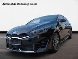 Zilinaschwarz metallic Neu 2024 Kia ProCeed GT-Line Kleinwagen | 31.500 €