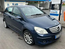 Blau Gebraucht 2008 Mercedes B200 Van / Kleinbus | 4.200 € (Fairer Preis)