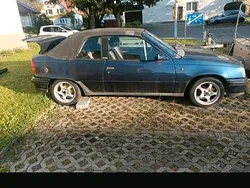 Blau Gebraucht 1992 Opel Kadett Cabrio | 1.500 €