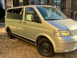 Silber Gebraucht 2009 VW Transporter Van | 9.998 €