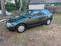 Grün Gebraucht 2003 Audi A3 Ambiente Limousine | 1.100 € (Guter Preis)