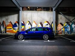 Blau Gebraucht 2016 VW Golf VII R Kombi | 27.999 € (Teuer)