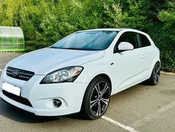 Weiß Gebraucht 2008 Kia Ceed EX Coupé | 3.490 € (Fairer Preis)