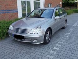Silber Gebraucht 2006 Mercedes C200 Limousine | 1.400 € (Superpreis)
