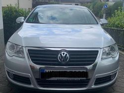 Silber Gebraucht 2009 VW Passat Comfortline Limousine | 6.480 € (Teuer)