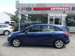 Blau Gebraucht 2012 Mercedes B180 Van / Kleinbus | 7.890 € (Etwas zu teuer)