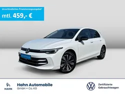 Weiß Gebraucht 2024 VW Golf VIII Goal Limousine | 29.930 € (Superpreis)