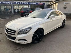 Diamantweiß bright Gebraucht 2012 Mercedes CLS350 Coupé | 20.990 € (Teuer)