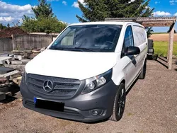 Weiß Gebraucht 2017 Mercedes Vito Van / Kleinbus | 14.499 €