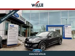 Schwarz Gebraucht 2022 Ford Mustang Mach-E Extended Range SUV | 43.550 €