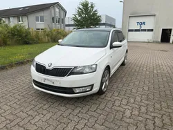 Weiß Gebraucht 2014 Skoda Rapid Elegance Limousine | 6.000 € (Superpreis)