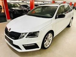 Weiß Gebraucht 2018 Skoda Octavia RS Kombi | 16.500 € (Fairer Preis)
