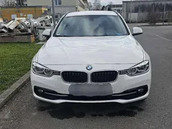 Weiß Gebraucht 2019 BMW 320 Kombi | 21.900 € (Guter Preis)