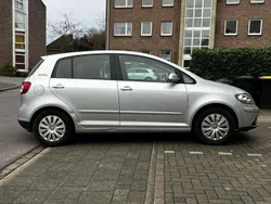 Silber Gebraucht 2006 VW Golf V Goal Limousine | 2.300 € (Guter Preis)