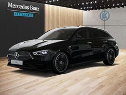 Metalliclack kosmosschwarz Gebraucht 2025 Mercedes CLA250e Shooting Brake AMG Kombi | 49.988 €