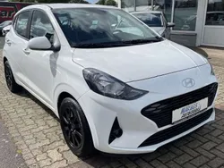 Weiß Neu 2024 Hyundai i10 Kleinwagen | 16.390 € (Fairer Preis)