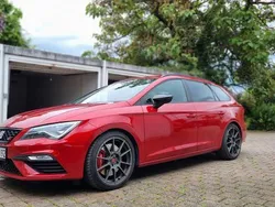 Rot Gebraucht 2017 Cupra Leon Limousine | 24.500 € (Teuer)