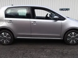 Silber Gebraucht 2021 VW e-up! Style Kleinwagen | 13.799 € (Guter Preis)