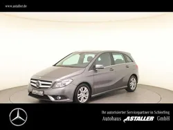 Metalliclack mountaingrau Gebraucht 2014 Mercedes B200 Sport Van / Kleinbus | 11.300 € (Fairer Preis)