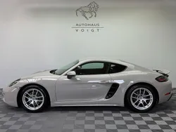 Kreide Gebraucht 2018 Porsche Cayman Coupé | 58.500 € (Fairer Preis)