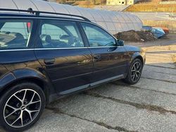 Blau Gebraucht 2001 Audi A6 Comfort Kombi | 3.500 € (Fairer Preis)