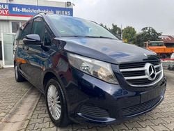 Blau Gebraucht 2015 Mercedes V220 Van / Kleinbus | 29.999 € (Fairer Preis)