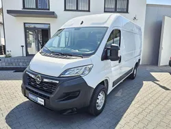 Weiß Gebraucht 2023 Opel Movano Edition Van | 23.790 € (Guter Preis)