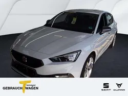 Nevada weiss metallic Gebraucht 2024 Seat Leon FR Limousine | 28.550 € (Fairer Preis)