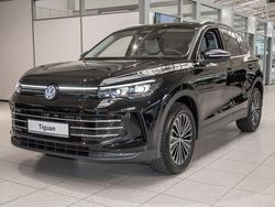 Schwarz (grenadillschwarz metallic) Neu 2025 VW Tiguan Elegance SUV | 42.799 € (Guter Preis)