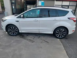 Weiß Gebraucht 2019 Ford Kuga ST-Line SUV | 15.300 € (Guter Preis)