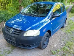 Blau Gebraucht 2008 VW Fox Kleinwagen | 850 € (Guter Preis)
