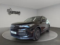 Schwarz Gebraucht 2024 VW Tiguan Elegance SUV | 36.990 € (Fairer Preis)