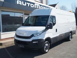 Weiß Gebraucht 2017 Iveco Daily Van / Kleinbus | 21.490 € (Guter Preis)