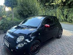 Schwarz Gebraucht 2023 Abarth 695 Kleinwagen | 28.500 € (Etwas zu teuer)