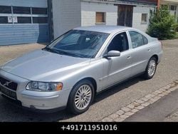 Silber Gebraucht 2004 Volvo S60 Kinetic Limousine | 3.990 € (Guter Preis)