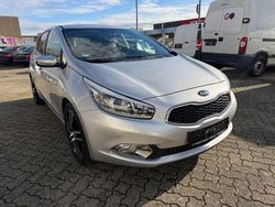 Silber Gebraucht 2014 Kia Ceed Kleinwagen | 9.990 € (Fairer Preis)