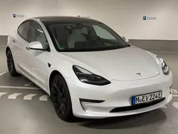 Weiß Gebraucht 2021 Tesla Model 3 Performance Limousine | 29.600 € (Teuer)