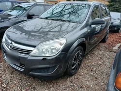 Gebraucht 2009 Opel Astra Kombi | 1.000 €