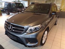 Grau Gebraucht 2017 Mercedes GLE350 Sport SUV | 29.880 € (Fairer Preis)