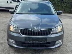 Grau Gebraucht 2015 Skoda Fabia Kombi | 4.700 € (Fairer Preis)