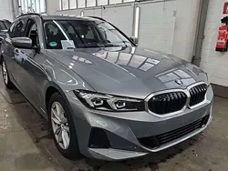 Skyscraper grau metallic Gebraucht 2023 BMW 320 Kombi | 32.390 € (Guter Preis)