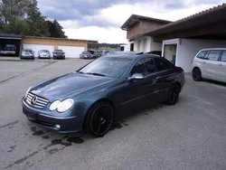 Blau Gebraucht 2003 Mercedes CLK320 Coupé | 1.990 € (Superpreis)
