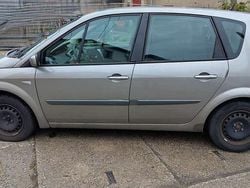 Beige Gebraucht 2007 Renault Scénic II Van / Kleinbus | 2.500 €