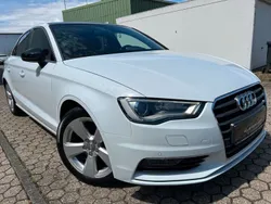 Weiß Gebraucht 2014 Audi A3 Sport Limousine | 15.599 € (Teuer)
