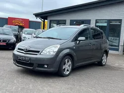 Grau Gebraucht 2007 Toyota Corolla Verso Van / Kleinbus | 2.999 € (Fairer Preis)