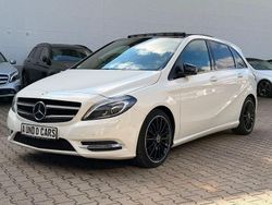 Weiß Gebraucht 2014 Mercedes B250 Night Van / Kleinbus | 16.999 € (Etwas zu teuer)
