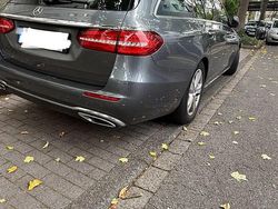 Grau Gebraucht 2017 Mercedes E220 Kombi | 23.000 € (Guter Preis)