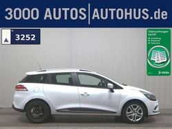 Weiß Gebraucht 2020 Renault Clio GrandTour Kombi | 7.680 € (Fairer Preis)