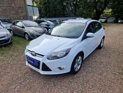Frostweiß Gebraucht 2013 Ford Focus Limousine | 6.999 € (Fairer Preis)
