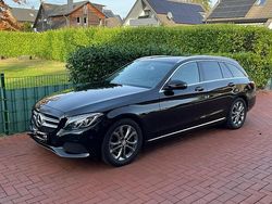Schwarz Gebraucht 2017 Mercedes C220 Avantgarde Kombi | 18.500 € (Fairer Preis)